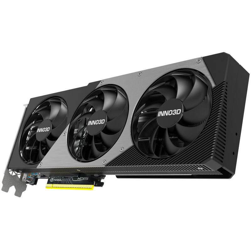 INNO3D GeForce RTX 5060 Ti X3 OC grafikkort nærbilde av PCB