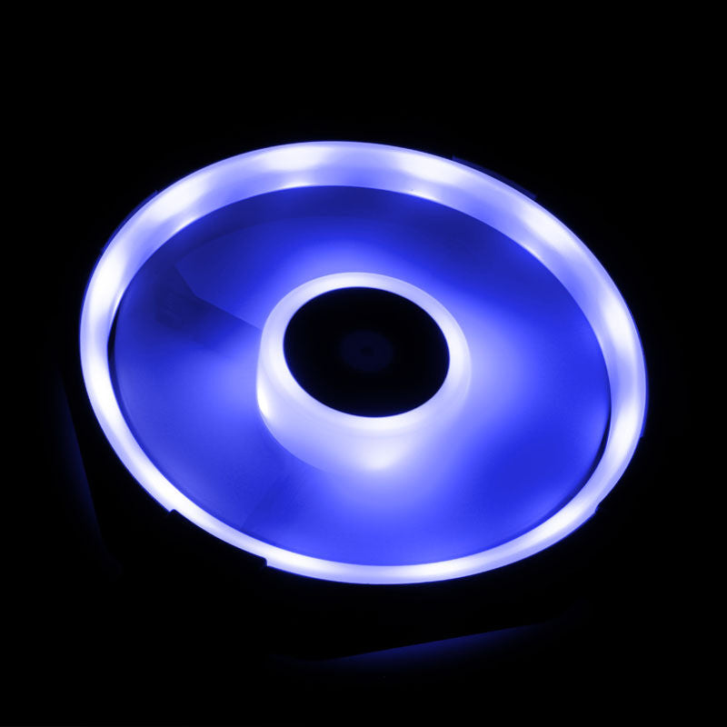 Nærbilde av RGB-belysning på Corsair LL140 RGB PWM vifte 140 mm 2-pakning