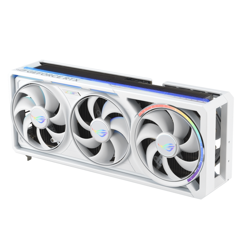 Nærbilde av vifter på ASUS ROG Astral RTX 5090 White OC grafikkort