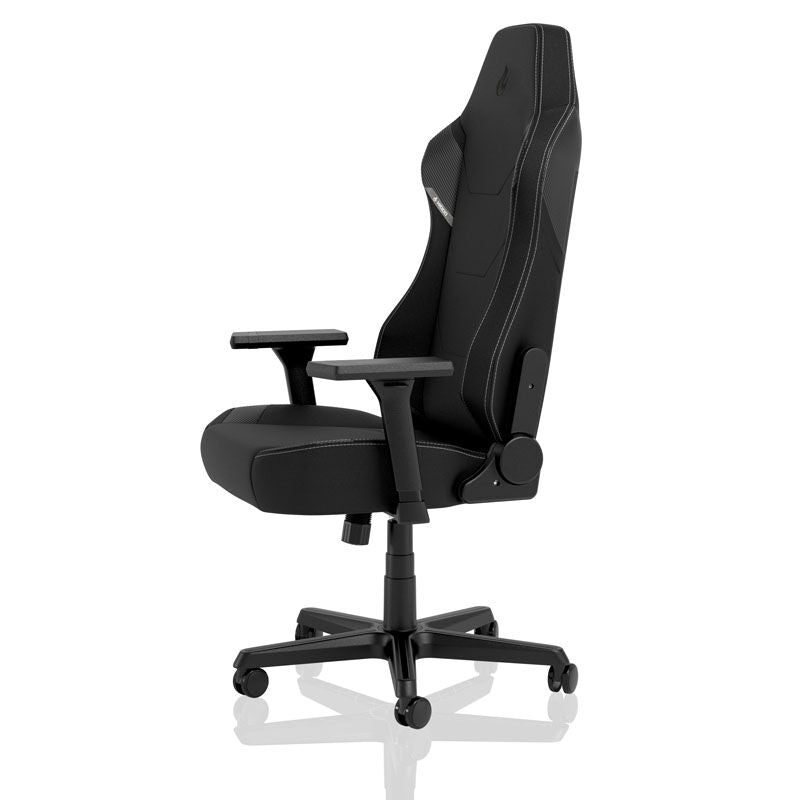 Detalj av stofftrekket på Nitro Concepts X1000 gamingstol Radiant White