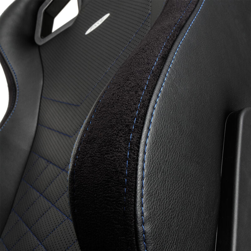noblechairs EPIC gamingstol svart/blå sidetilt visning