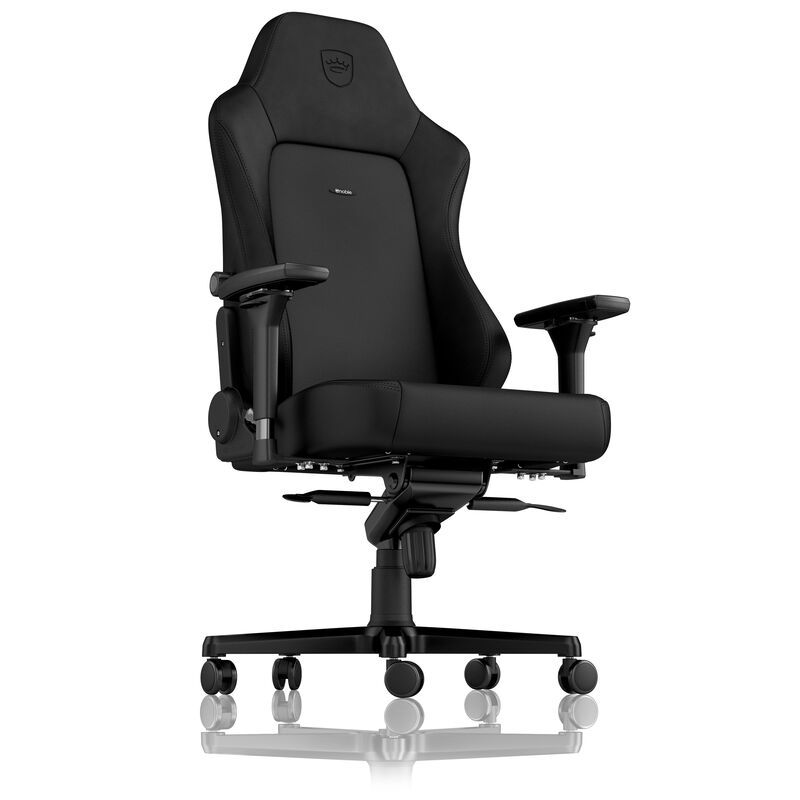 noblechairs HERO Black Edition montert i gamingrom