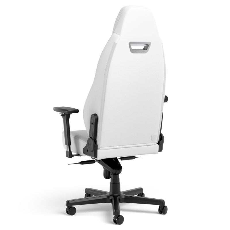 noblechairs LEGEND gamingstol White Edition montert i spillrom