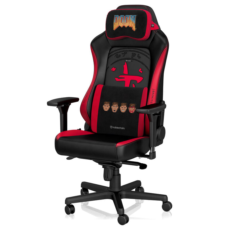 noblechairs Memory Foam putesett DOOM Retro Edition svart montert på stol