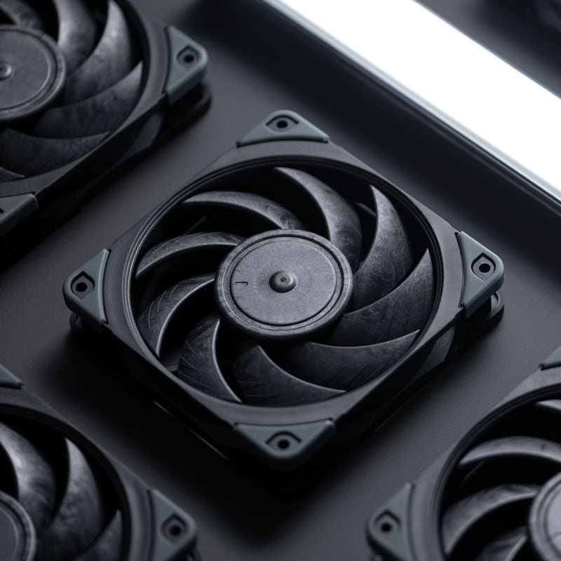 Noctua NF-A12x25 PWM chromax.black.swap vifte 120 mm nærbilde av ramme