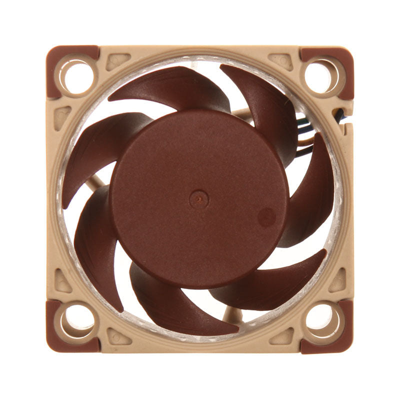 Noctua NF-A4x20 5V PWM vifte bakside