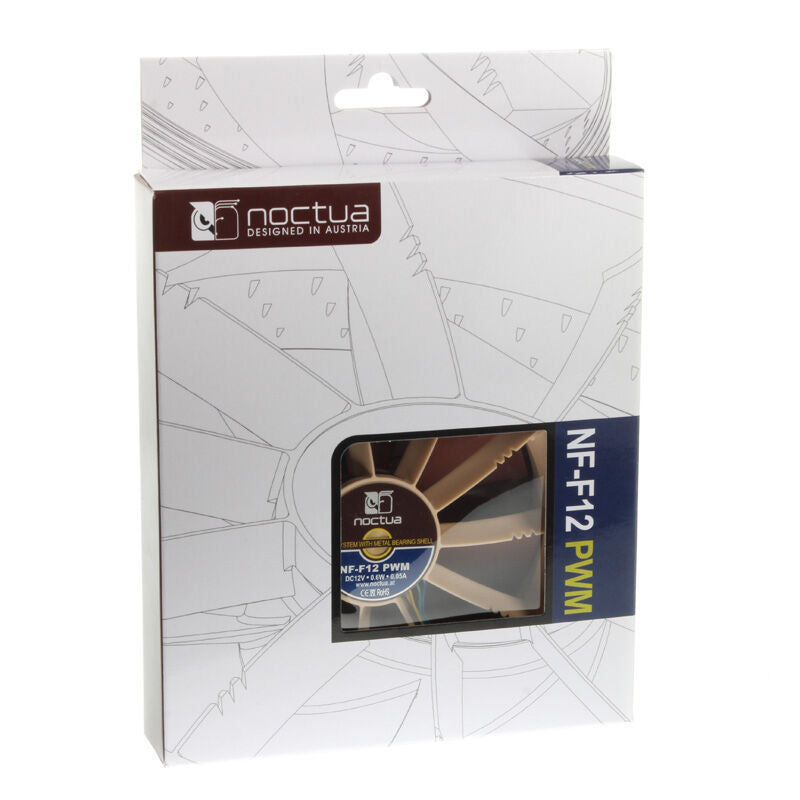 Nærbilde av silikon anti-vibrasjons-pads på Noctua NF-F12 PWM vifte 120 mm 1500 RPM