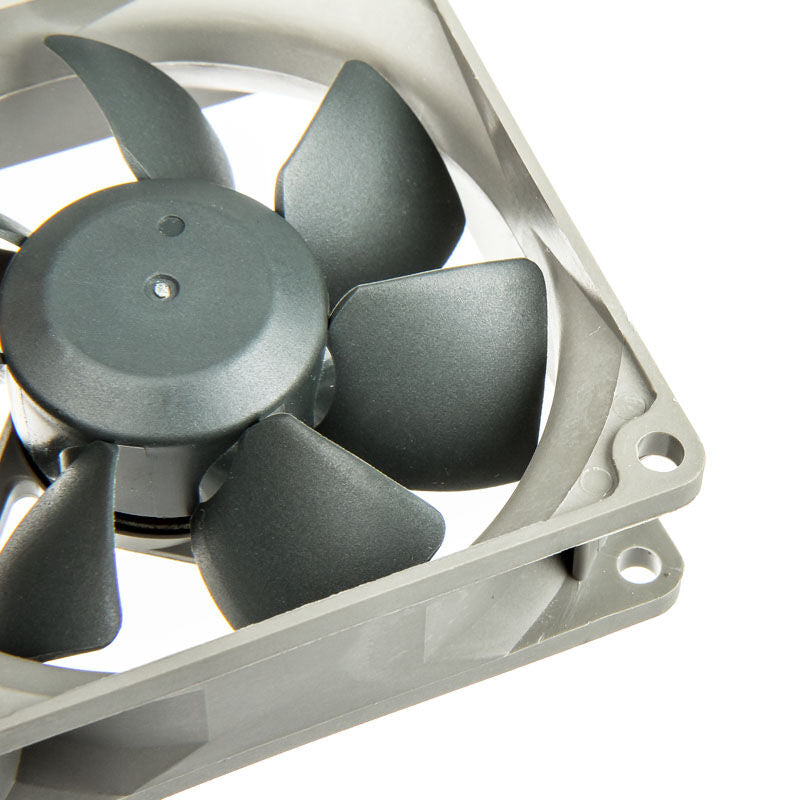 Noctua NF-R8 redux-1800 vifte 80 mm 1800 RPM grå bakside