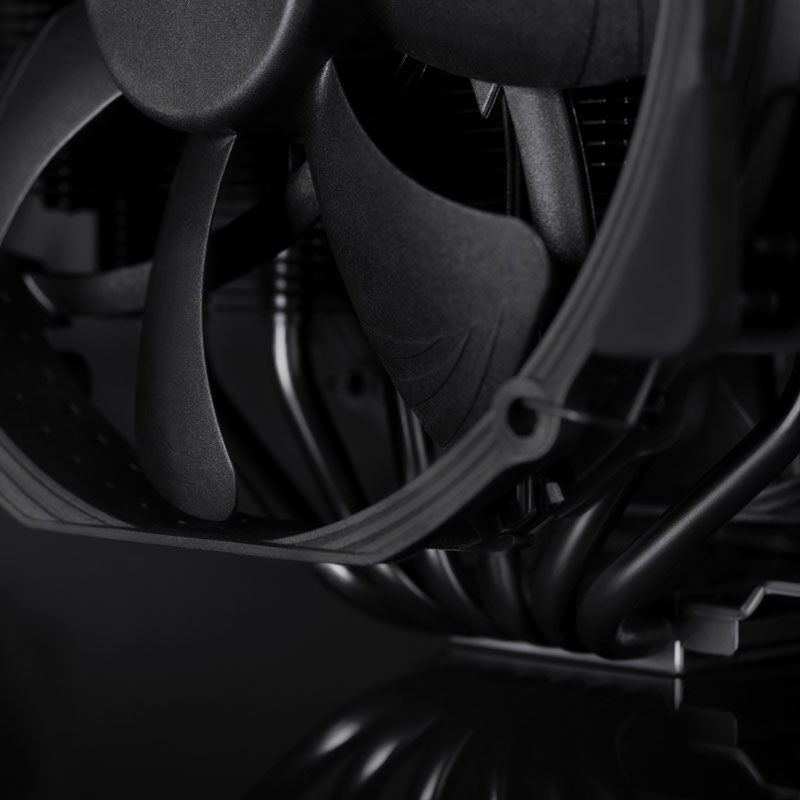 Nærbilde av Noctua NH-D15 chromax.black vifte