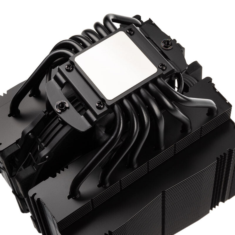 Nærbilde av fanen på Noctua NH-D15S chromax.black