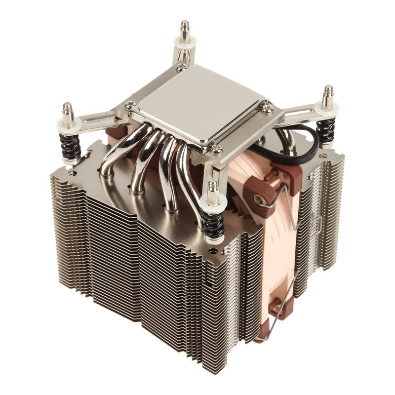Noctua NH-D9DX i4 3U CPU-kjøler nærbilde vifte