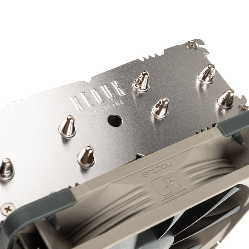 Montert Noctua NH-U12S redux CPU-kjøler i PC