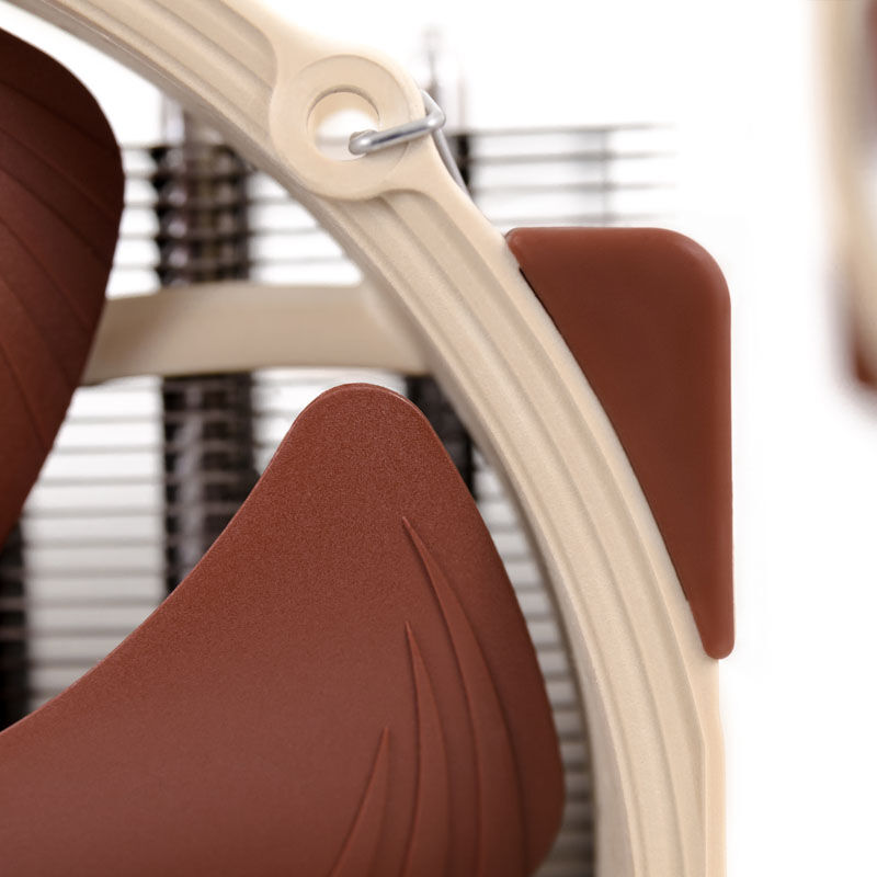 Detalj av Noctua U14S DX-4189 CPU-kjøler heatpipes