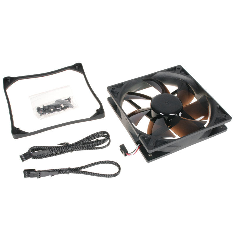 Noiseblocker BlackSilent Pro PL2 vifte 120 mm 3-pack montert i PC