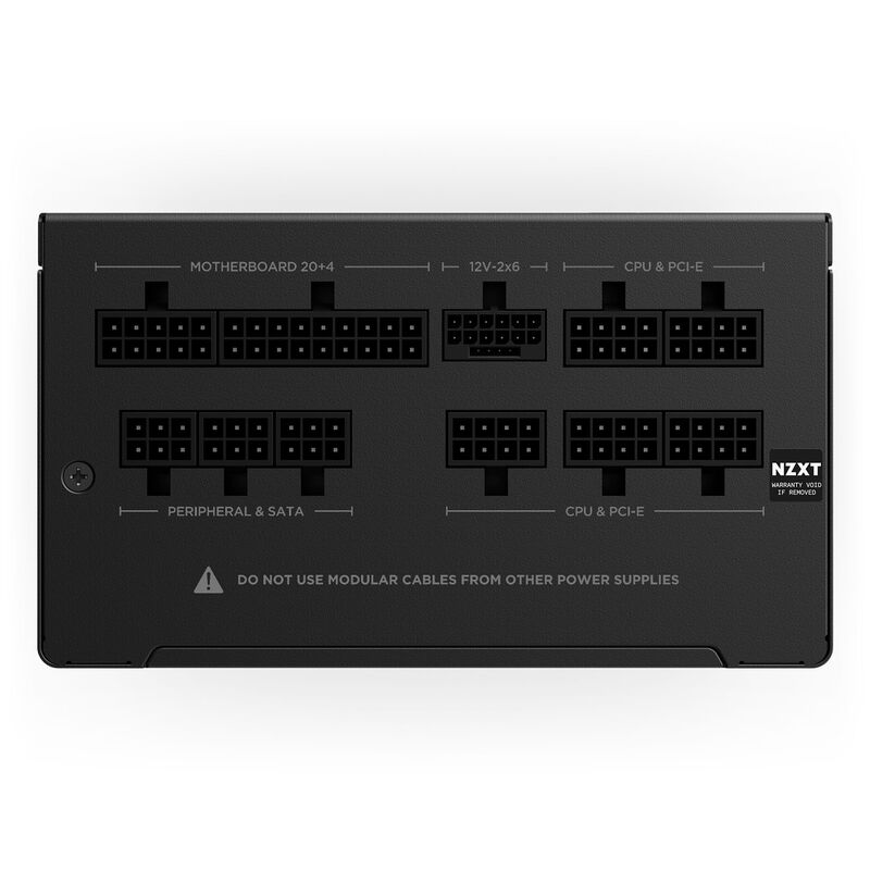 NZXT C850 Core strømforsyning 850 W 80 PLUS Gold montert i PC