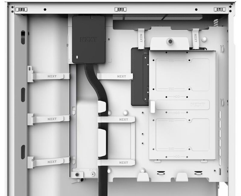 Oversikt av NZXT Control Hub RGB- og viftestyring med kabler