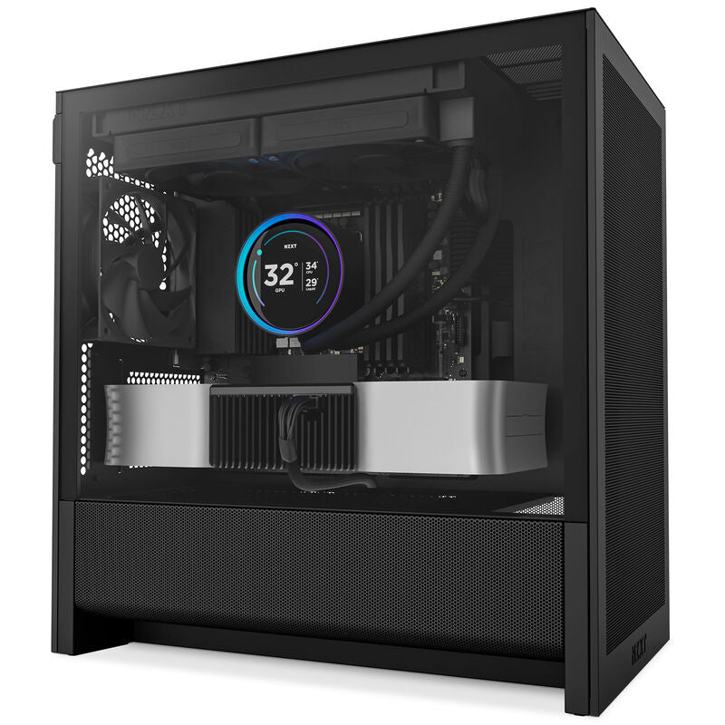Nærbilde av USB-C og USB-A porter på NZXT H3 Flow kabinett