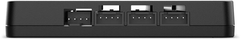 NZXT RGB- og viftekontroller V2 6-kanals montert i PC