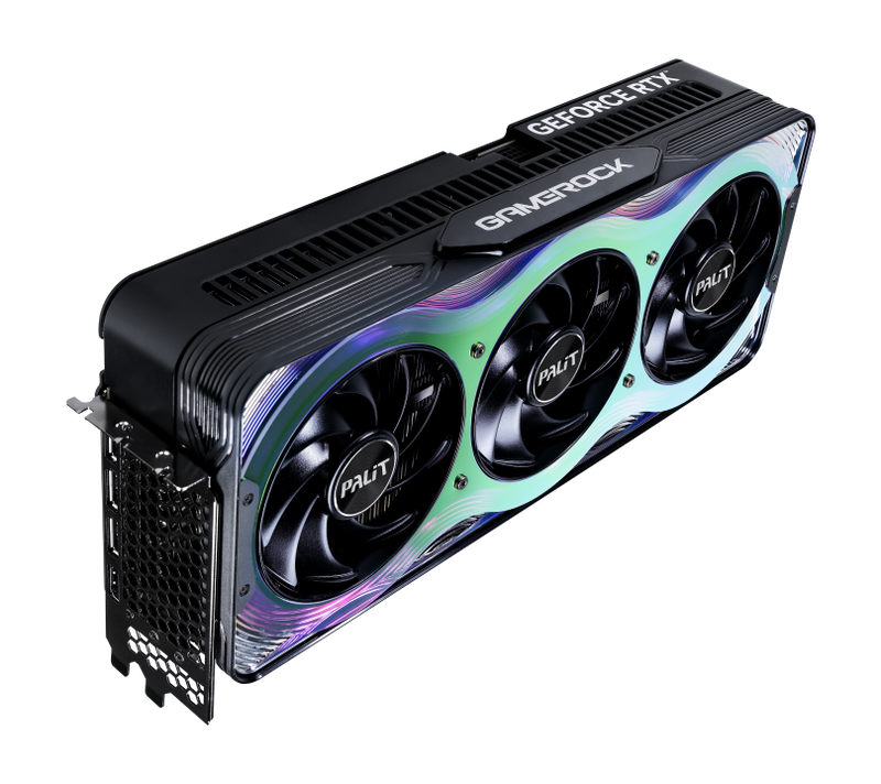 Palit GeForce RTX 5090 GameRock grafikkort montert i PC