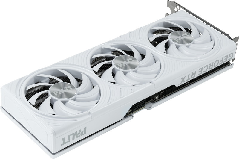 Montert Palit GeForce RTX 5070 White OC grafikkort i PC