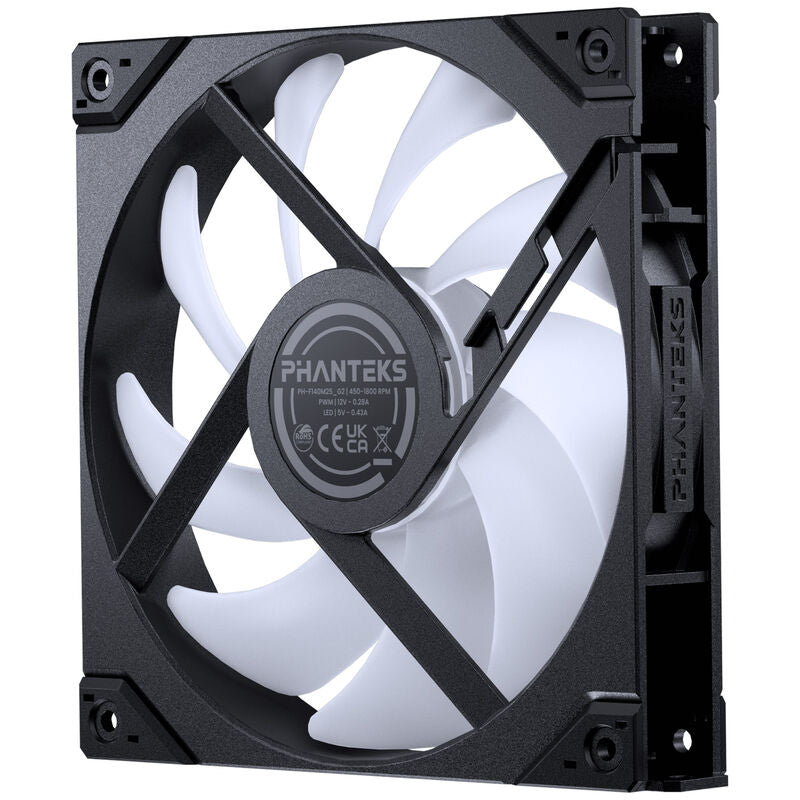 Nærbilde av PHANTEKS M25 Gen2 D-RGB PWM vifte 3-pack