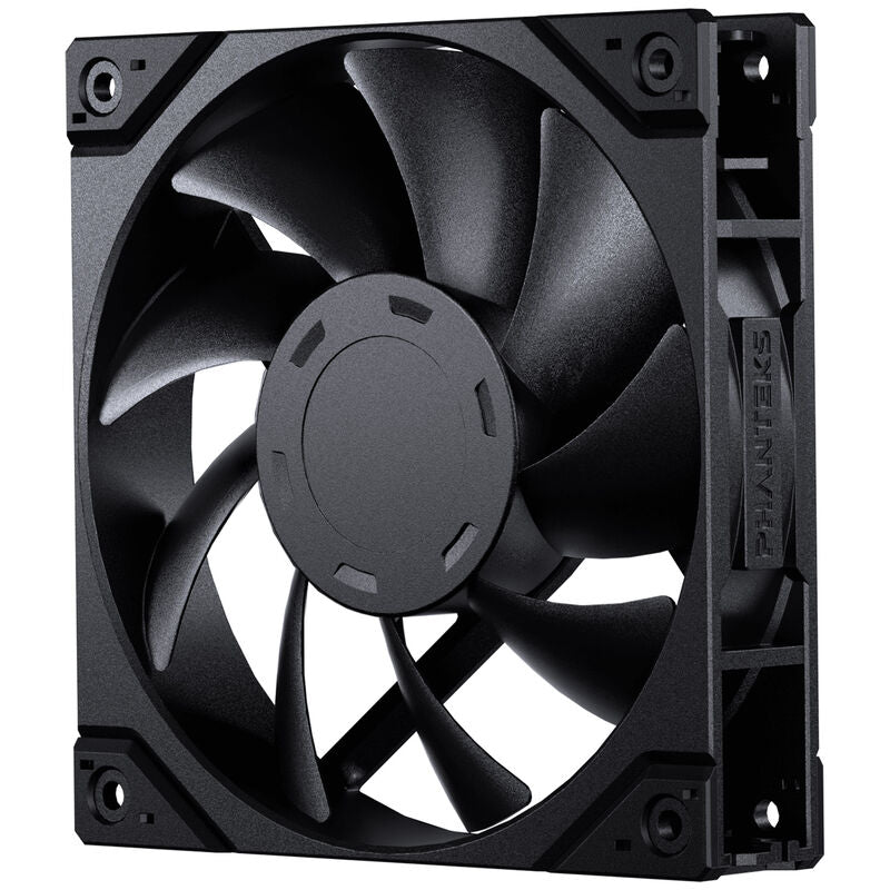 PHANTEKS M25 Gen2 PWM vifte 120 mm 3-pakk svart montert i PC