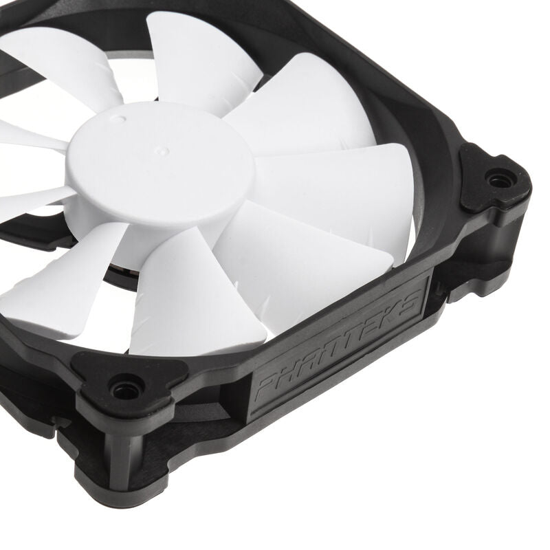 Nærbilde av Phanteks PH-F120XP vifte 120 mm PWM svart hvit rotor