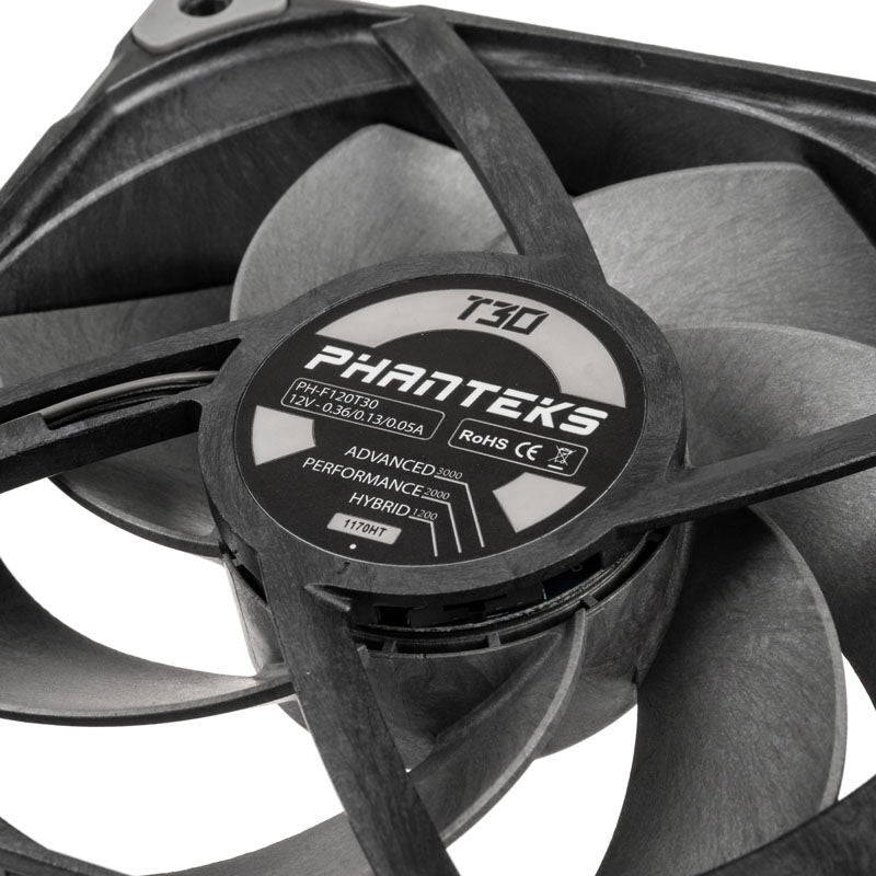 PHANTEKS T30 PWM vifte 120 mm svart nærbilde av anti-vibrasjonspute