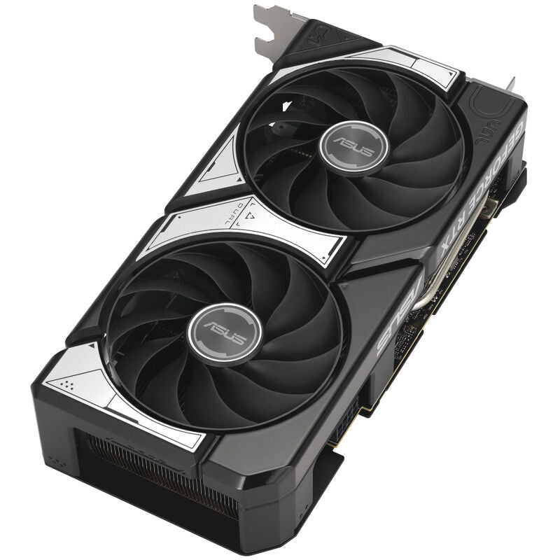 Porter på ASUS Dual GeForce RTX 5060 Ti OC grafikkort