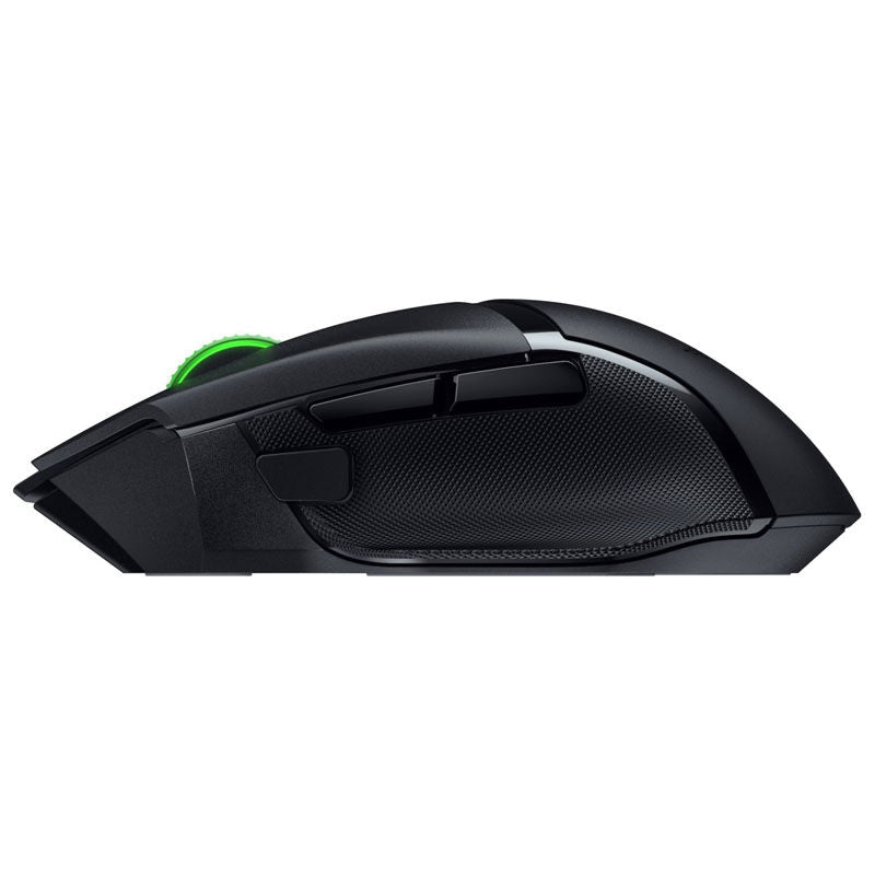 Montert Razer Basilisk V3 X HyperSpeed trådløs gamingmus på gamingbord