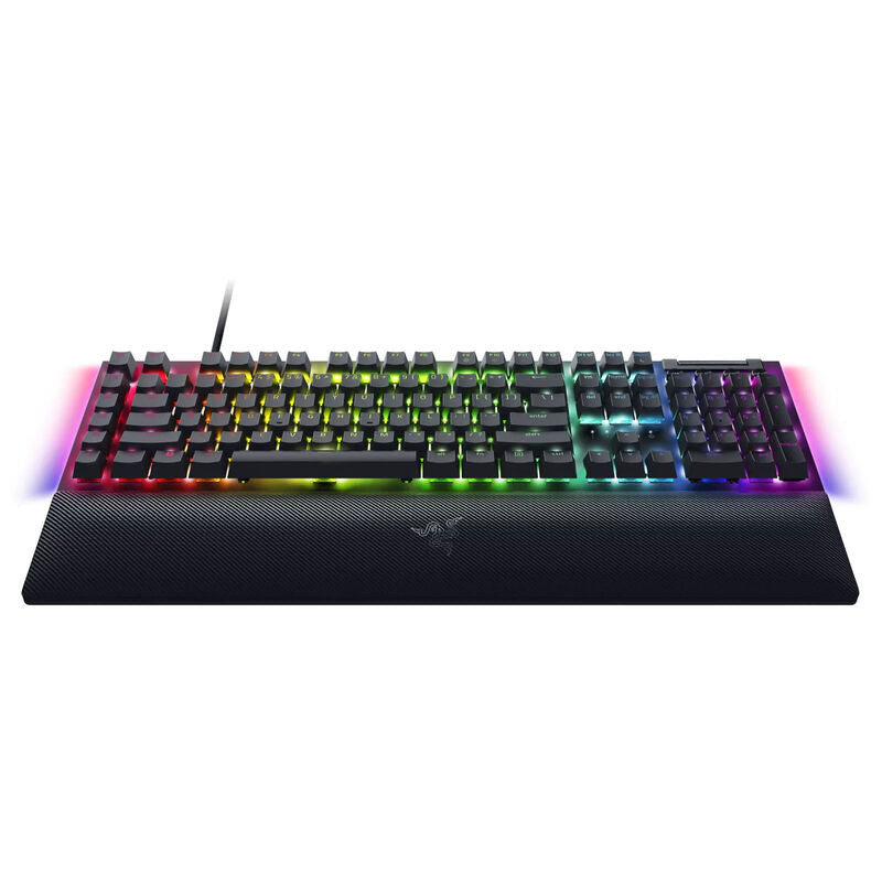 Detalj av taster på Razer BlackWidow V4 gamingtastatur mekanisk Green Switch svart