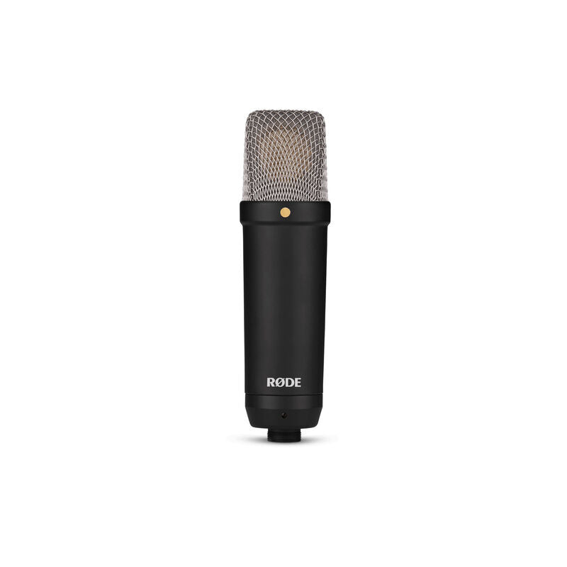Røde NT1 Signature Black kondensatormikrofon montert på stativ