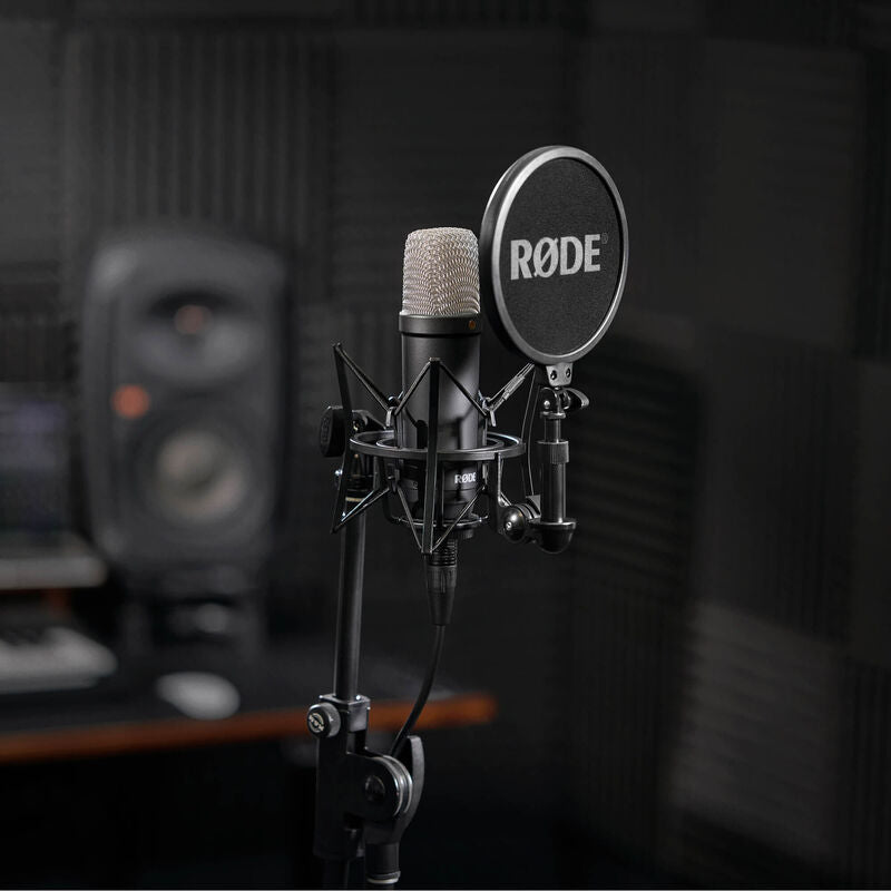 Røde NT1 Signature Black kondensatormikrofon med popfilter