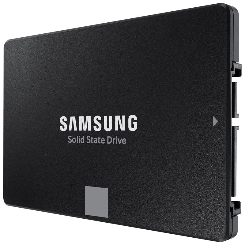Samsung 870 EVO 2,5" SATA SSD 1 TB 560 MB/s montert i PC