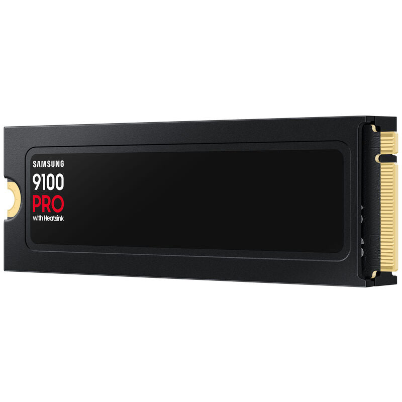 Samsung 9100 PRO NVMe SSD 1 TB PCIe 5.0 M.2 med kjøleribbe skrått vinklet