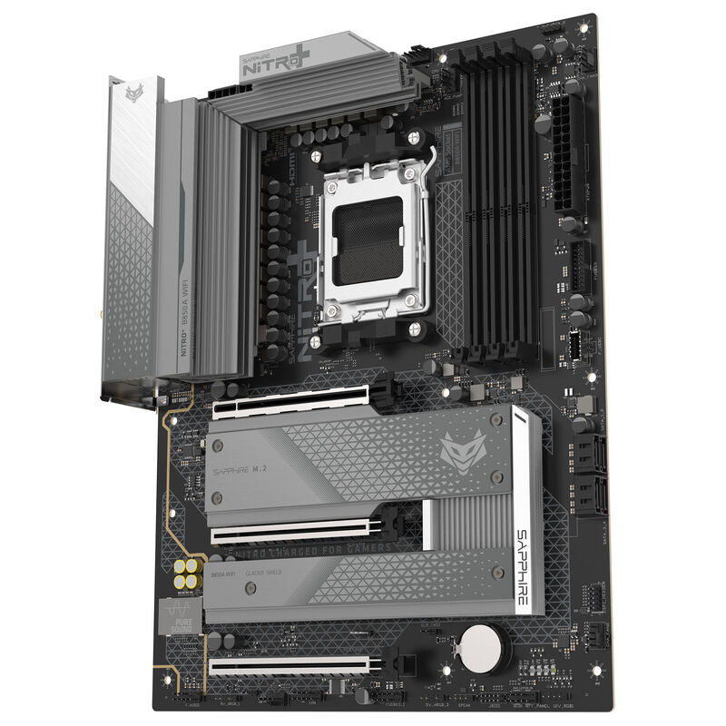 Nærbilde av VRM-kjøler på Sapphire Nitro+ B850A WiFi 7