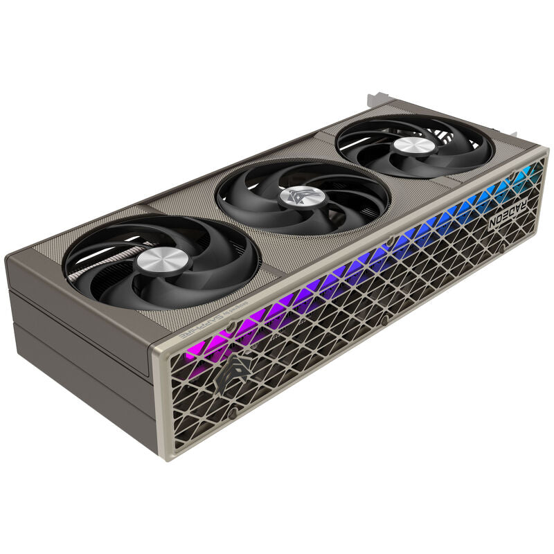 Detalj av kjølevifter på Sapphire Nitro+ Radeon RX 9070 Gaming OC