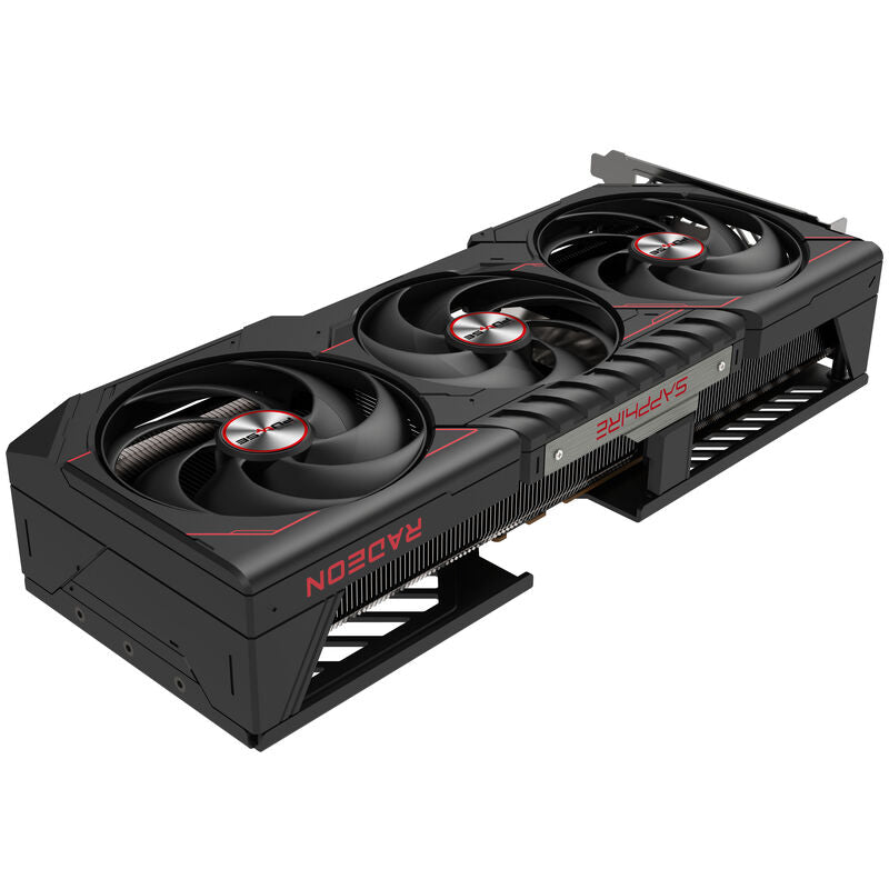 Detalj av kjølesystem på Sapphire Pulse RX 9070 XT Gaming grafikkort