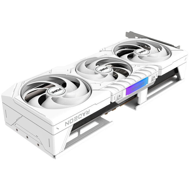 Detalj av Sapphire Pure RX 9070 Gaming OC grafikkort hvit