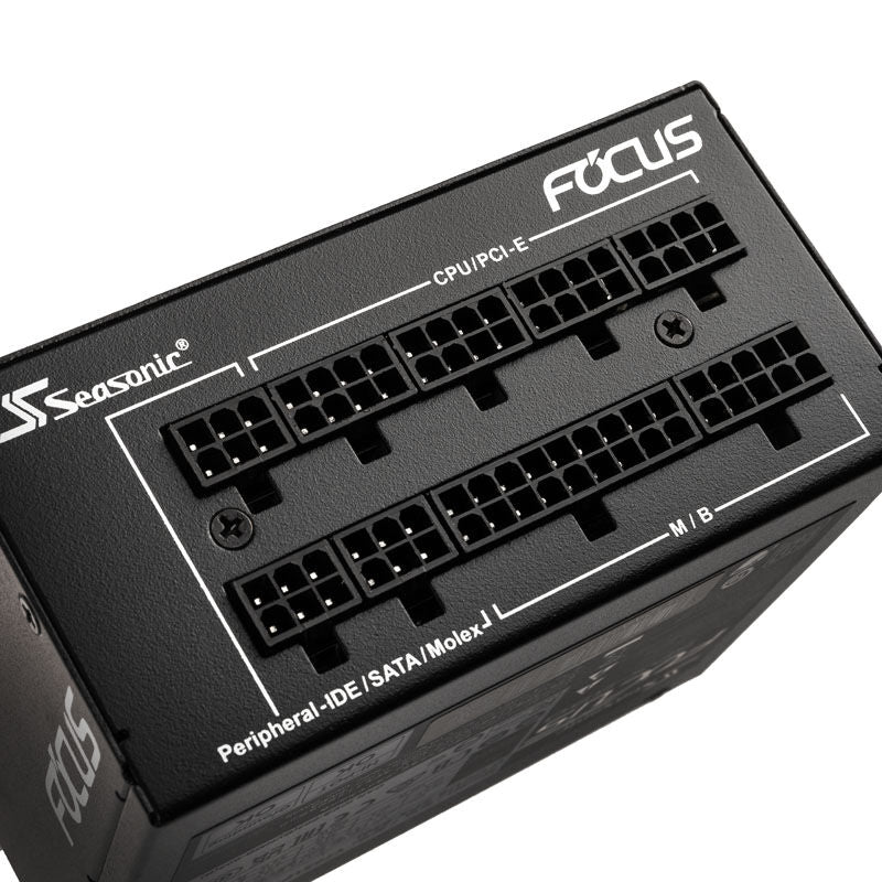 Seasonic Focus SGX strømforsyning 750 W SFX 80 PLUS Gold montert i PC