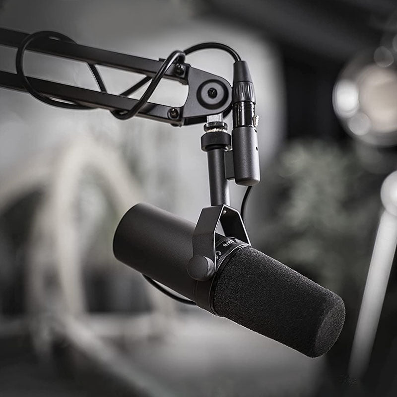 Shure SM7B studiomikrofon bakside med kontroller