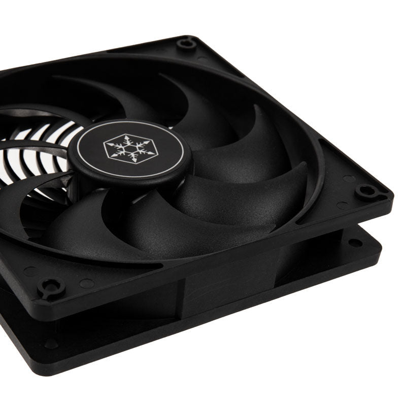 Detaljbilde av SilverStone Air Penetrator 120i vifte 120 mm svart
