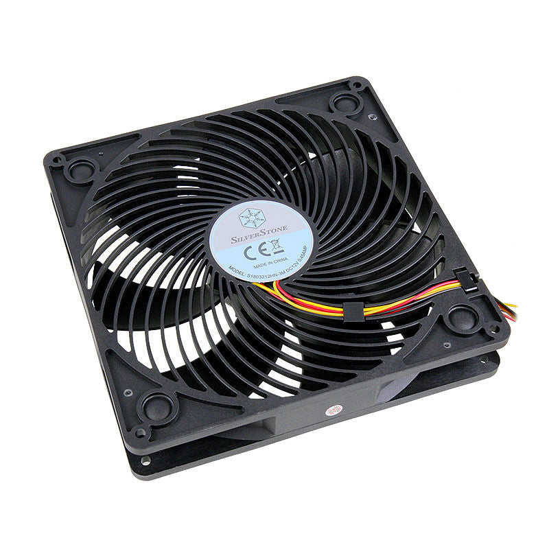 Detalj av SilverStone AP181 Air Penetrator vifte 180 mm