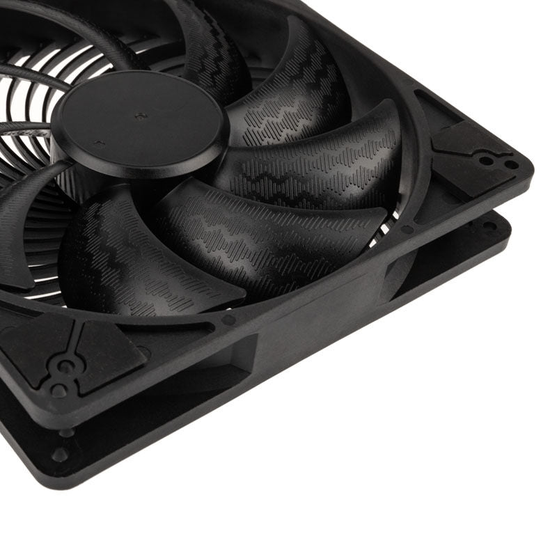 SilverStone AP184i-PRO vifte 180 mm PWM RGB svart detalj av bladene