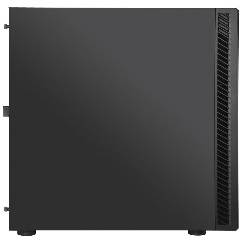 Nærbilde av SilverStone SETA Q1 kabinett frontpanel og USB-porter