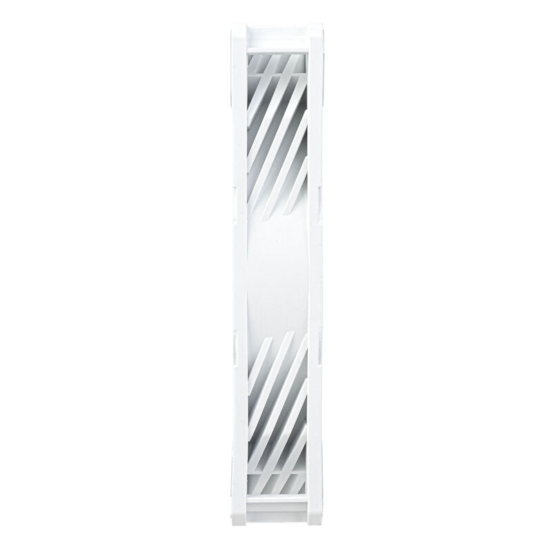 SilverStone Shark Force ARGB vifte 140 mm PWM hvit montert i PC