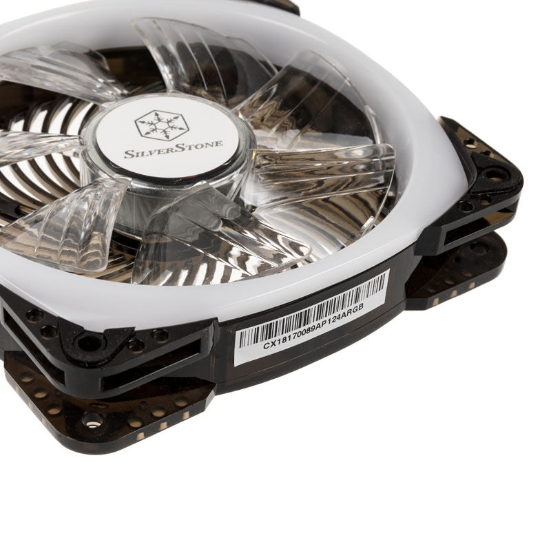 Montert SilverStone SST-AP124-ARGB vifte 120 mm ARGB PWM i PC-kabinett