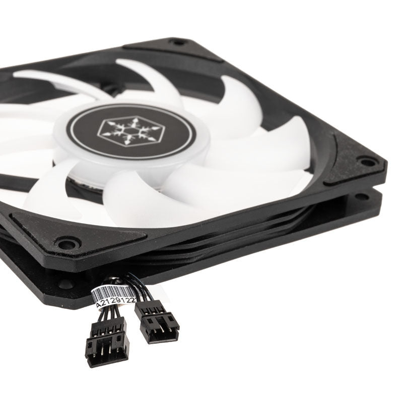 SilverStone SST-AS120B-ARGB vifte montert i PC