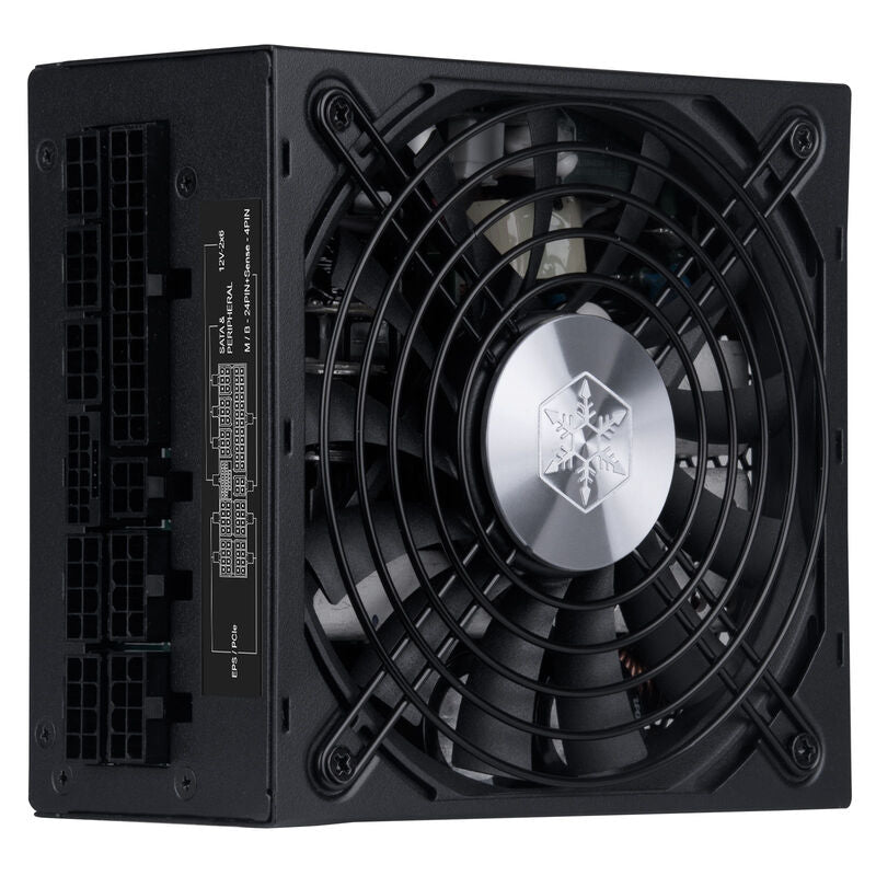 Detalj av tilkoblinger på Silverstone SST-EX1200R-PL