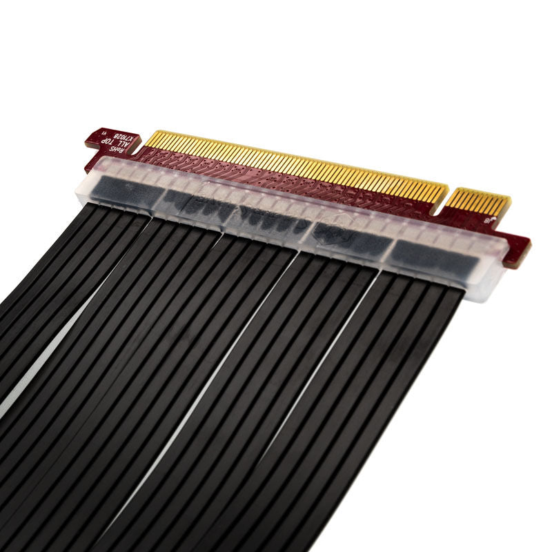 SilverStone SST-RC04B-400 riserkabel montert i PC